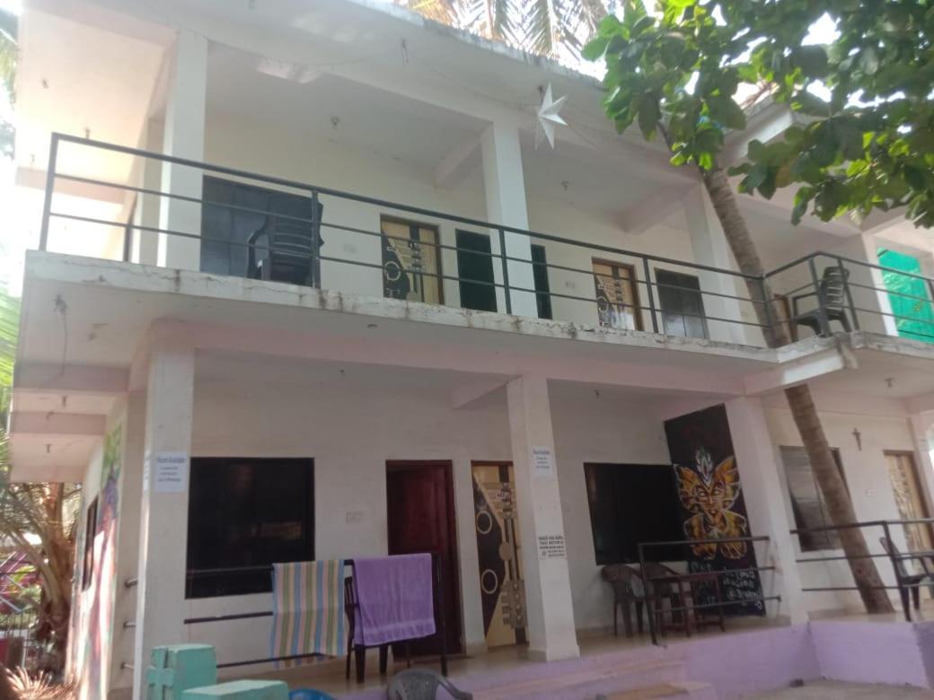 Est Hem Guesthouse Arambol Zewnętrze zdjęcie